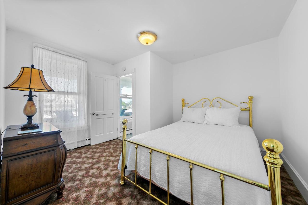 Hotel Albatross Ocean Grove